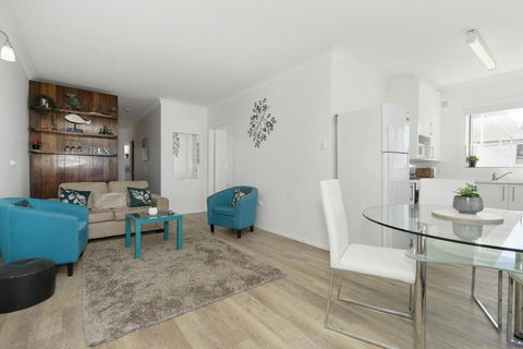 Waterfront Unit, Unit 2 - New South Wales Tourism  2