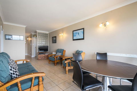 Waterfront Unit, Unit 3 - New South Wales Tourism  3