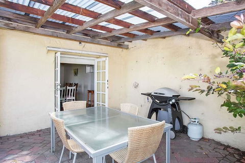 Plummers Mill - Central Townhouse - New South Wales Tourism  6