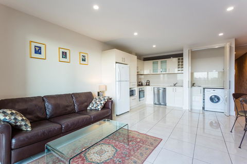 Balwyn Boutique Apartments - New South Wales Tourism  11