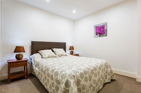Balwyn Boutique Apartments - New South Wales Tourism  10