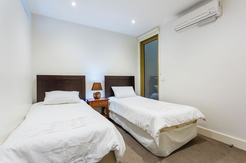 Balwyn Boutique Apartments - New South Wales Tourism  9