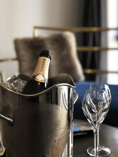 Daylesford Art Motel - New South Wales Tourism  14