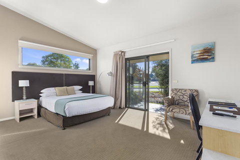Quality Hotel Point Cook - New South Wales Tourism  9