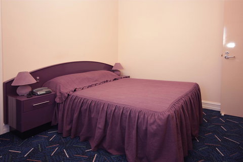 Mitchell River Tavern - New South Wales Tourism  17