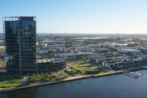 Auzzie Apartments Docklands, Melbourne - New South Wales Tourism  18