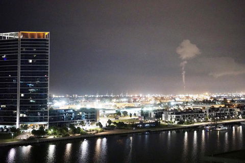 Auzzie Apartments Docklands, Melbourne - New South Wales Tourism  7