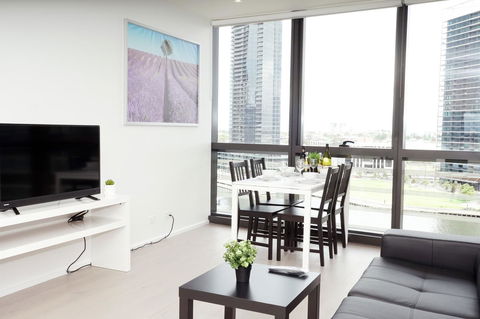 Auzzie Apartments Docklands, Melbourne - New South Wales Tourism  26