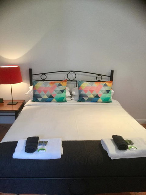 At The Beach Apartments - New South Wales Tourism  11