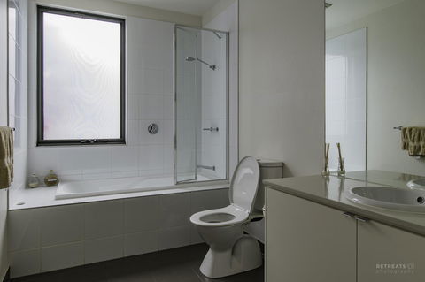 1 Pebble Place - New South Wales Tourism  13