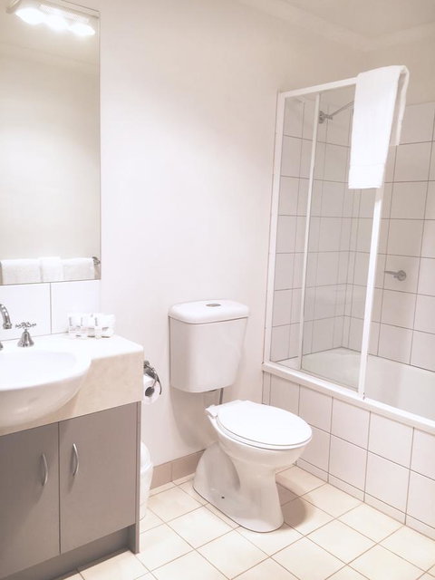 Quest Warrnambool - New South Wales Tourism  12