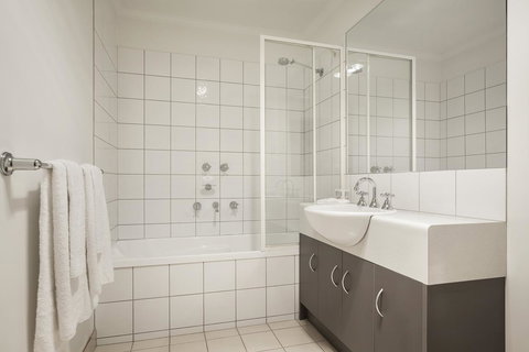 Quest Warrnambool - New South Wales Tourism  16