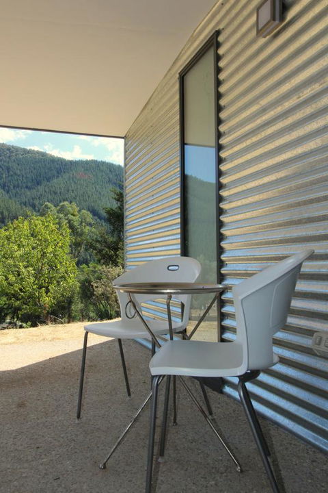 3 Bells Alpine Cottage - New South Wales Tourism  1