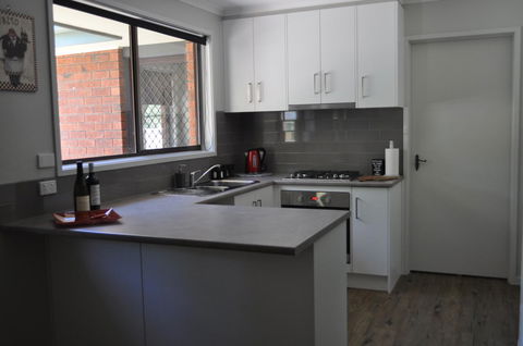 Juliet House - New South Wales Tourism  7