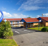Blue Whale Motor Inn  Apartments - New South Wales Tourism 