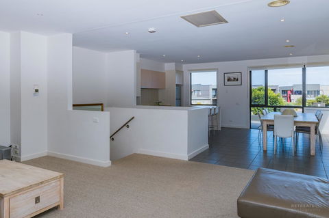 1 Sunset Place - New South Wales Tourism  8
