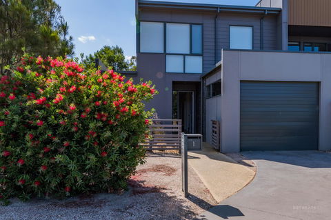 1 Sunset Place - New South Wales Tourism  5