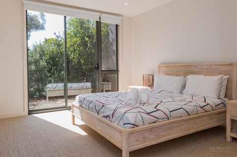 1 Sunset Place - New South Wales Tourism  12
