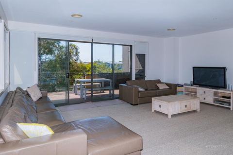 1 Sunset Place - New South Wales Tourism  3