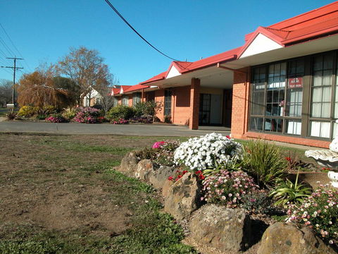 Ambassador Motor Inn - New South Wales Tourism  0