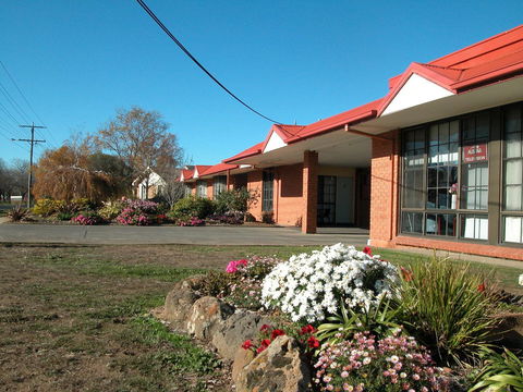 Ambassador Motor Inn - New South Wales Tourism  36