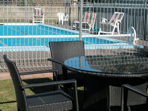 Ambassador Motor Inn - New South Wales Tourism  38