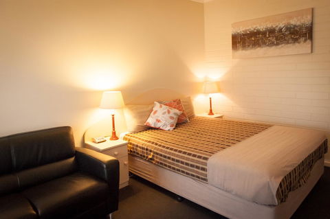 Ambassador Motor Inn - New South Wales Tourism  33