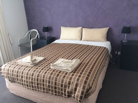 Ambassador Motor Inn - New South Wales Tourism  4
