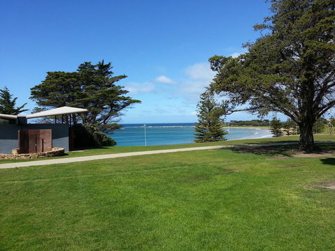 Torquay Timeout - New South Wales Tourism  17
