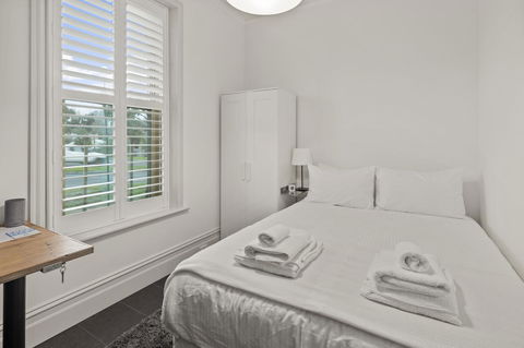 Work Sleep Live Melbourne - New South Wales Tourism  3