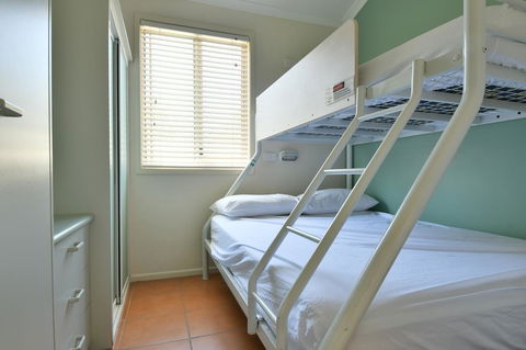 BIG4 Breeze Holiday Parks - Rainbow Beach - New South Wales Tourism  2