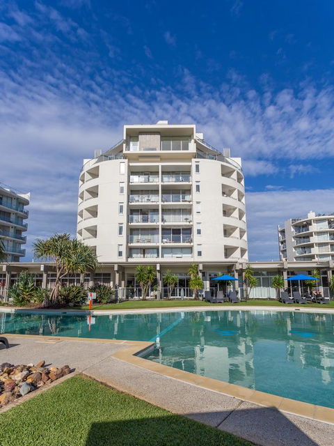Ramada By Wyndham Marcoola Beach - New South Wales Tourism  11