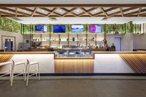 Ramada By Wyndham Marcoola Beach - New South Wales Tourism  33