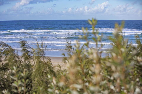 Ramada By Wyndham Marcoola Beach - New South Wales Tourism  4