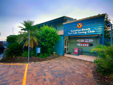 La Mer Sunshine Beachfront - New South Wales Tourism  9