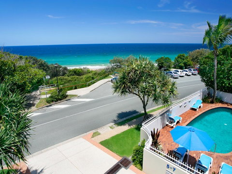 La Mer Sunshine Beachfront - New South Wales Tourism  0