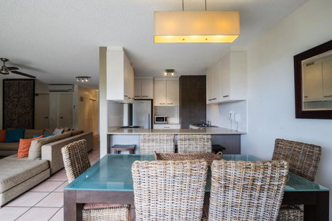 Sunseeker Holiday Apartments - New South Wales Tourism  32
