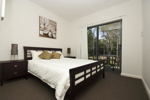 Woodville Beach Townhouse 6 - New South Wales Tourism  12