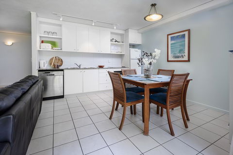 Coloured Sands - Rainbow Beach Resort - 5 Mins To Beach - New South Wales Tourism  3