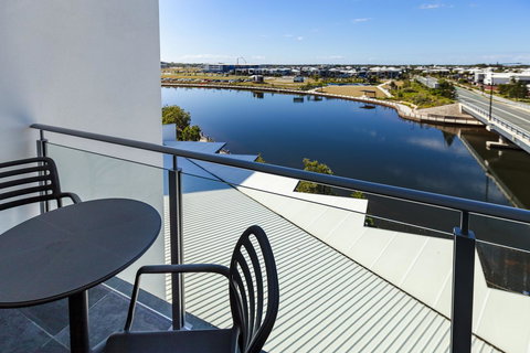 Mercure Sunshine Coast Kawana Waters - New South Wales Tourism  9