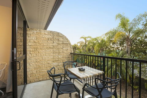 Nightcap At Kawana Waters Hotel - New South Wales Tourism  33