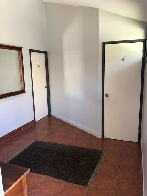 Backpackers At 1770 - New South Wales Tourism  10