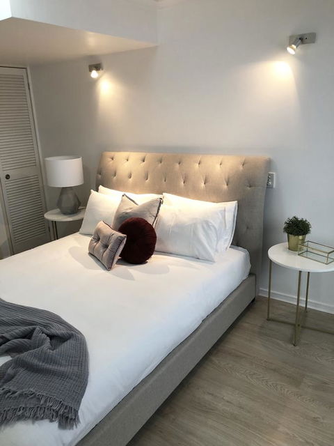 Sunshine Beach Luxe Apartment - New South Wales Tourism  12
