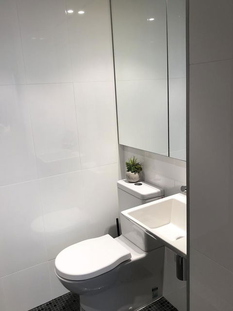 Sunshine Beach Luxe Apartment - New South Wales Tourism  13