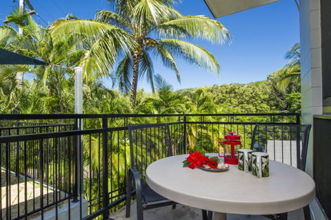Magnetic North Apartment 1 - New South Wales Tourism  12