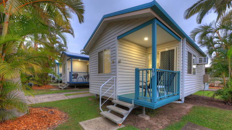 Alex Beach Cabins And Tourist Park - New South Wales Tourism  35