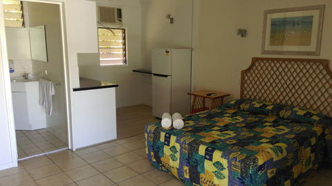 Amaroo On Mandalay, Magnetic Island - New South Wales Tourism  1