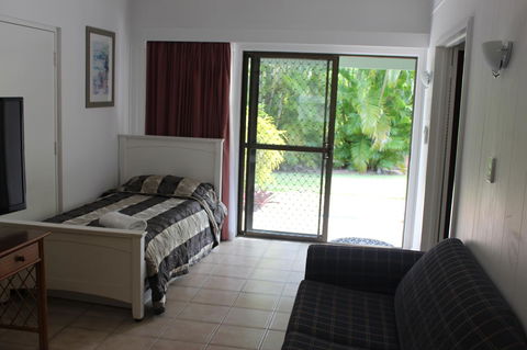 Amaroo On Mandalay, Magnetic Island - New South Wales Tourism  21