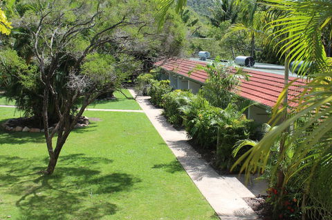Amaroo On Mandalay, Magnetic Island - New South Wales Tourism  38