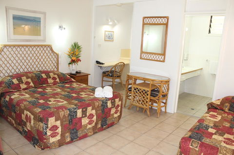 Amaroo On Mandalay, Magnetic Island - New South Wales Tourism  16